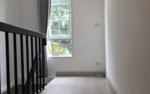 LTH7448 – Townhome in Rama9-Krungthepkreetha FOR SALE 3 beds 3 baths Size 168 Sq.M. Near ARL Huamark Station ONLY 6.7 MB