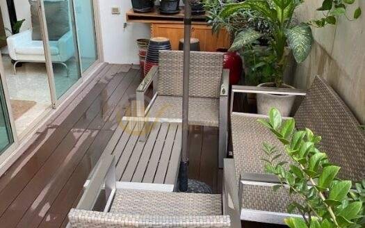 LTHC7678 – Ficus Lane FOR RENT 2+1 bed 4 baths Size 253 Sq.M. Near BTS Phra Khanong station ONLY 150k/month