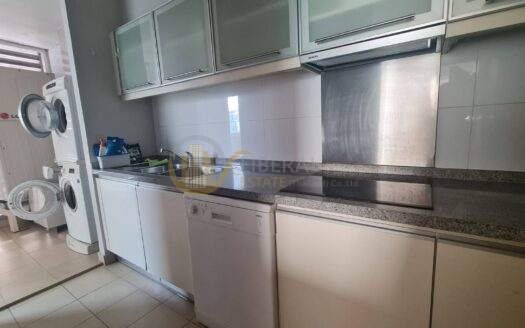 LTH8125 – Millennium ResidenceFOR RENT 3 beds 3 baths size 193 Sq. M. Near BTS Asoke station ONLY 100k/Month