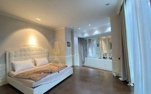 LTHC8625 – Modern Pool Villa FOR RENT 5 beds 6 baths Size 850 Sq.M. Near BTS Ekkamai Station ONLY 360k/month