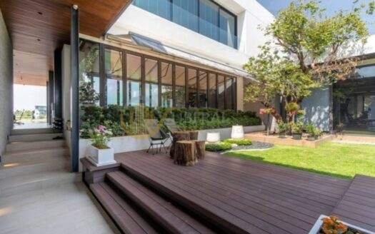 LTHC8674 – Modern Lake House FOR SALE in Muangthong Thani size 951 sq. M Nearby BTS Wat Phra Si Mahathat Station ONLY 109 MB