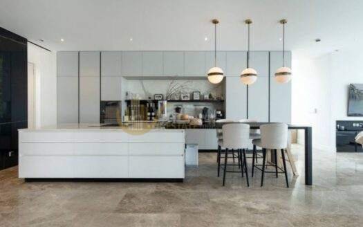 LTHC8674 – Modern Lake House FOR SALE in Muangthong Thani size 951 sq. M Nearby BTS Wat Phra Si Mahathat Station ONLY 109 MB