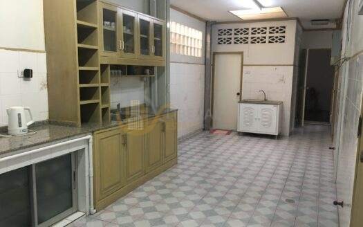 LTH8607 – Spacious House for Sale Ari | Prime Location Best Value | Near BTS Ari | 26.5 MB | บ้านขาย อารีย์ ทำเลดี คุ้มค่า ใกล้ BTS อารีย์