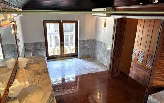 LTHC10409– House FOR RENT in Sukhumvit 26 size 700 Sq.m. 4 bed 4 bath near BTS Phrom Phong Station ONLY 350k/Month