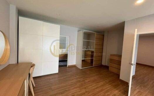 LTH10339-Detached House FOR RENT in Don Mueng size 71.7 Sq.w. 4 beds 5 baths Located Don Mueng Price ONLY 130K/Month