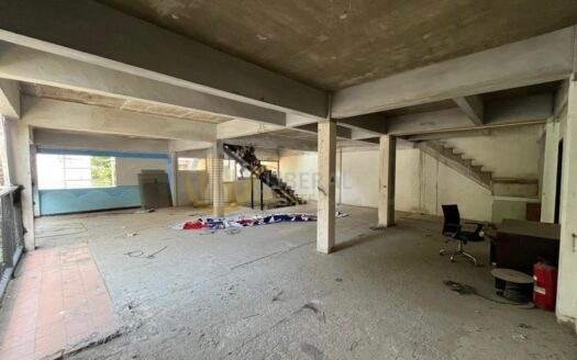 LTH10517–Commercial building for rent in Sukhumvit 11 size 230 Sq.m. Near BTS Nana station ONLY 190k/month