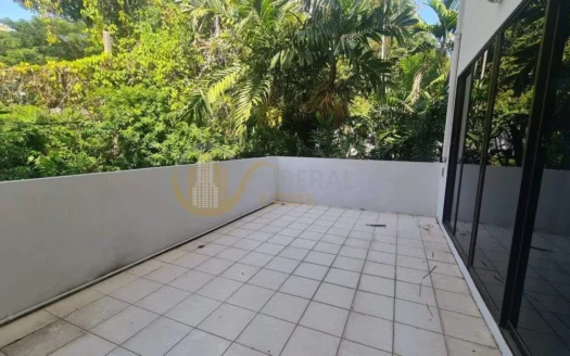 LTH10558– House FOR SALE in Sukhumvit 71 Suitable For Home Office size 54 sq.w. Near BTS Pra khanong Station PRICE ONLY 17.5 MB