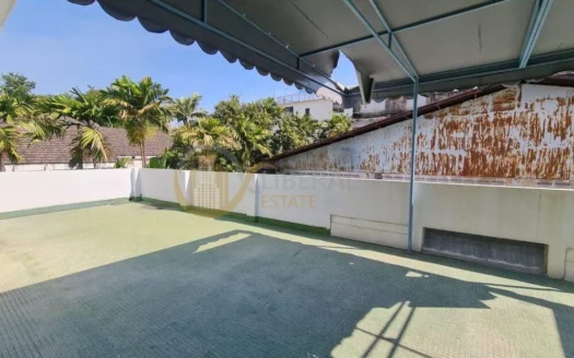 LTH10558– House FOR SALE in Sukhumvit 71 Suitable For Home Office size 54 sq.w. Near BTS Pra khanong Station PRICE ONLY 17.5 MB