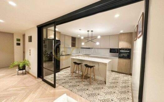 LTH10592–D.S Tower2 FOR SALE 2 beds 2 baths size 139 Sq.m. Near BTS Phrom Phong Station ONLY 16.9MB