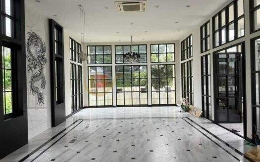 LTH10810–Land with Building for Rent in Bearing Area Size 351 sq.w Near BTS Bearing station ONLY 90k/Month