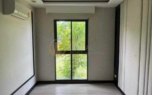 LTH10810–Land with Building for Rent in Bearing Area Size 351 sq.w Near BTS Bearing station ONLY 90k/Month