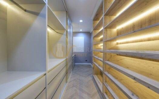 LTHC10737– ขายด่วน! เทาน์เฮ้าราคาดี Townhome for sale 749 Residence 3 beds size 680 Sq.m. Near BTS Thong Lor Station ONLY 85MB