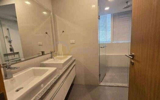 LTH10908–Millennium Residence FOR RENT 3 beds 3 baths size 146 Sq.m. Near BTS Saphan Taksin Station ONLY 95k/month