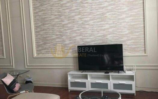 LTH15821- Baan klang Krung British Town FOR RENT size 350 Sqm. 4 beds 5 baths Near BTS Thong Lor.ONLY 75k/Month