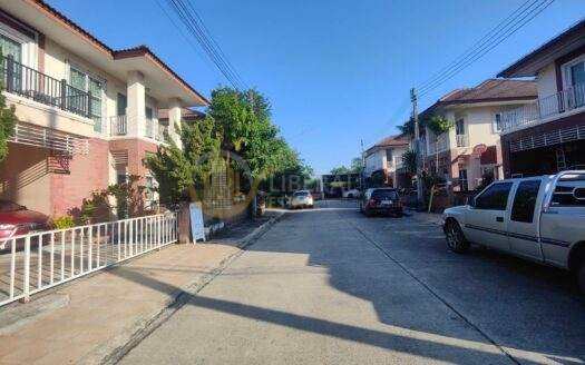 LTHC11330-House FOR SALE at Pathum Thani Size 59 sqw. 236 sqm. 4 beds 3 baths Location Chatt Luang 9 Road 2 ONLY 4.5 MB