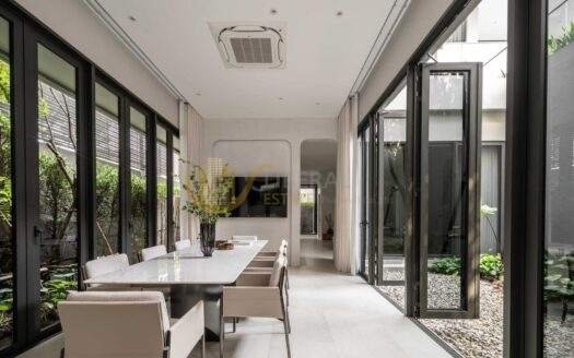LTH11442 – Ultra Luxury Pool Villa for Sale Pattanakarn | Private Living Best Value | Near MRT Khlong Tan | 165 MB | บ้านหรูระดับ Ultra Luxury พัฒนาการ พร้อมสระว่ายน้ำส่วนตัว ใกล้ MRT คลองตัน