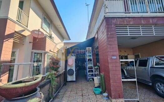 LTHC11330-House FOR SALE at Pathum Thani Size 59 sqw. 236 sqm. 4 beds 3 baths Location Chatt Luang 9 Road 2 ONLY 4.5 MB