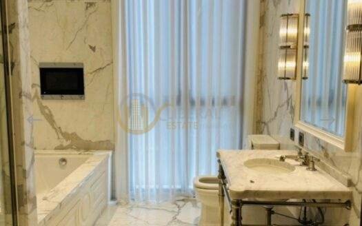 Luxury Condo for Rent Phloen Chit | City Lifestyle Luxury | Near BTS Phloen Chit | 200,000 THB/Month | คอนโดหรูให้เช่า เพลินจิต ไลฟ์สไตล์เมือง หรูหรา ใกล้ BTS เพลินจิต 200,000 บาท/เดือน – LTHC11432