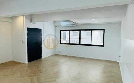 LTH11532–Home Office FOR SALE Size 87.5 sq.w 350 sqm. 2 Rooms 5 Baths Near BTS Punnawithi Station ONLY 25 MB