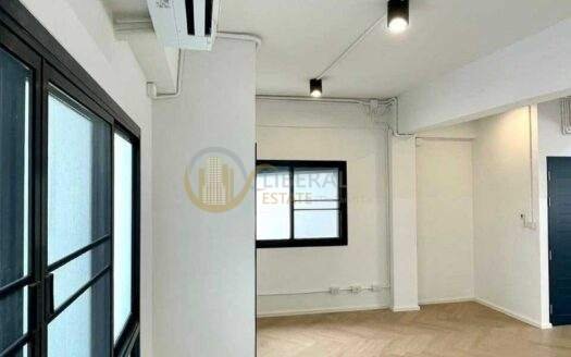 LTH11532–Home Office FOR SALE Size 87.5 sq.w 350 sqm. 2 Rooms 5 Baths Near BTS Punnawithi Station ONLY 25 MB
