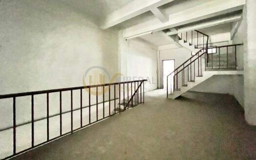 LTHC11903 – Commercial building FOR SALE Size 13 Sq. W 300 Sq.M. 4 rooms 1 bath Near BTS Udomsuk Station ONLY 21.5 MB