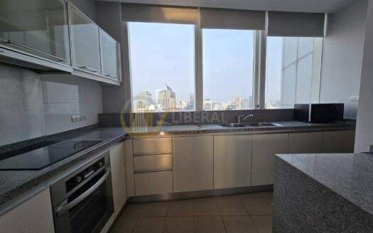 LTH12057OP – Spacious Condo High Floor for Rent Phrom Phong | City Lifestyle Best Value | Near BTS Phrom Phong | 75,000 THB | คอนโดให้เช่า พร้อมพงษ์ ชั้นสูง ห้องกว้าง คุ้มค่า ใกล้ BTS พร้อมพงษ์