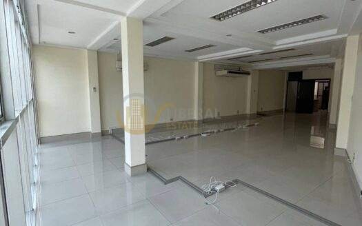 LTH12223 – Home office FOR SALE in Soi Sukhumvit 60/1 Size 400 Sq.m 5 room 5 baths Near BTS Bang Chak Station ONLY 9.5 MB