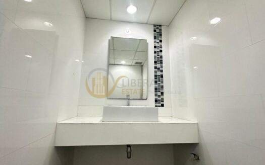 LTH12481 – Office space FOR SALE at Sorachai building Size 83 Sq.m 1 room 1 bath Near BTS Ekkamai Station ONLY 31 MB