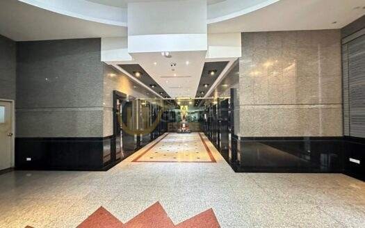 LTH12481 – Office space FOR SALE at Sorachai building Size 83 Sq.m 1 room 1 bath Near BTS Ekkamai Station ONLY 31 MB