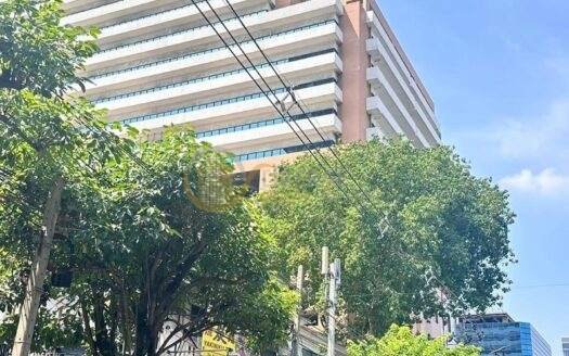 LTH12481 – Office space FOR SALE at Sorachai building Size 83 Sq.m 1 room 1 bath Near BTS Ekkamai Station ONLY 31 MB