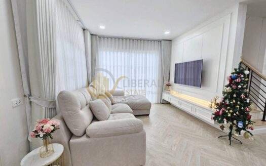 LTH12488 – House FOR RENT at Golden Neo Sukhumvit-Lasalle Size 40 SQ.W 161 SQ.M 4 Beds 4 Baths ONLY 100K/Month