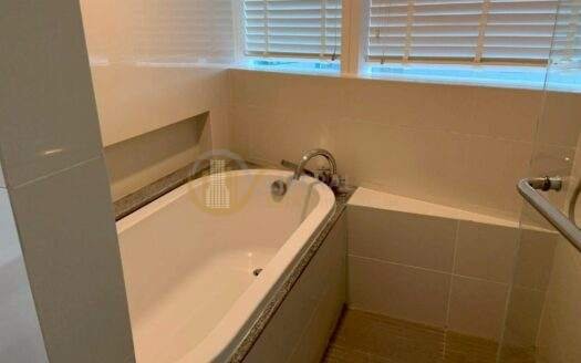 LTH12537 – Millennium Residence Condo FOR RENT Size 193 sqm. 3 beds 3 baths Near BTS Asok Station ONLY 120K/Month