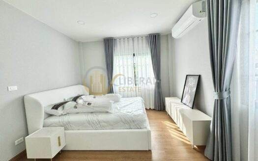 LTH12618 – House For Rent at Centro Bangna Size 70 sq.Wah. 303 sq.M 4 beds 5 baths Near Mega Bangna ONLY 160K/Month