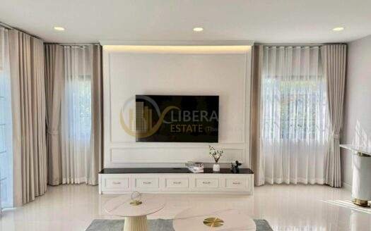 LTH12618 – House For Rent at Centro Bangna Size 70 sq.Wah. 303 sq.M 4 beds 5 baths Near Mega Bangna ONLY 160K/Month