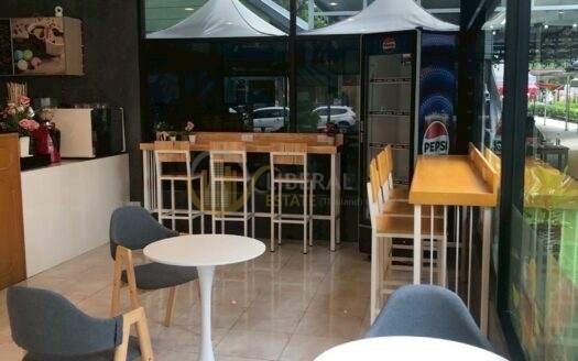 LTH12637 – Commercial FOR RENT in Thonglor 23 Size 60 Sqm. 1 room 1 bath Near BTS Thonglor Station ONLY 100K/Month