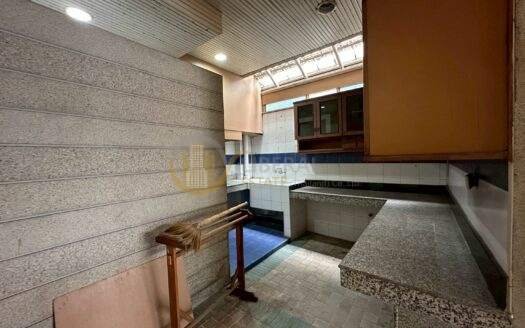 LTH12646 – Townhouse For Rent at Thonglor Size 42 Sqw. 500 Sqm. 5 beds 5 baths Near BTS Thonglor Station ONLY 120K/Month