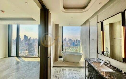 LTH12932 – Condo for rent (คอนโด ให้เช่า) at 189 Wireless One Bangkok (วัน แบงค็อก) Size 226 sqm. 3 beds 3 baths + Powder Room Near BTS Ploenchit Station ONLY 950K/month