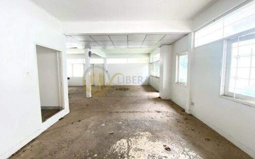 LTHC12974 – House with Land for Rent บ้านพร้อมที่ดินให้เช่า Near BTS Ekkamai เอกมัย Size 200 sqm. 3 beds 3 baths Land 75 sq.wah ONLY 100K/Month