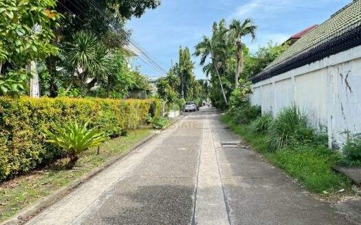 LTH13254 – House/Land for Sale | Pridi Banomyong 26 | 127 sq.w. | Approx. 350 sqm | 3 Beds 2 Baths | 44.45 MB | Near BTS Phra Khanong | บ้านพร้อมที่ดินขาย ปรีดี พนมยงค์ 26