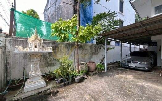 LTH13254 – House/Land for Sale | Pridi Banomyong 26 | 127 sq.w. | Approx. 350 sqm | 3 Beds 2 Baths | 44.45 MB | Near BTS Phra Khanong | บ้านพร้อมที่ดินขาย ปรีดี พนมยงค์ 26