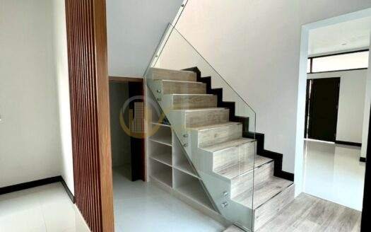 LTH13277 – House for Sale | Soi Bangna-Trad 39 | 250 sqm | 4 Beds 5 Baths | 8.5 MB | บ้านขาย บางนา-ตราด 39