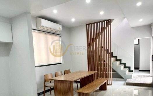 LTH13277 – House for Sale | Soi Bangna-Trad 39 | 250 sqm | 4 Beds 5 Baths | 8.5 MB | บ้านขาย บางนา-ตราด 39