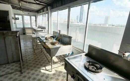 LTH13314 – Commercial Space for Rent | Howard Square Hotel | 200 sqm | 45K/Month | Near BTS Surasak | พื้นที่เช่า ฮาวเวิร์ด สแควร์ โฮเทล