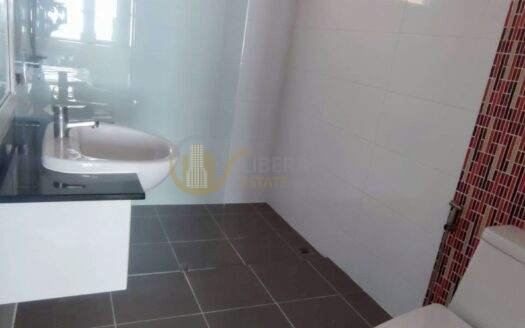 LTH13341 – Apartment for Rent | Aree Mansion Sukhumvit 26 | 180 sqm | 3 Beds 2 Baths | 50K/Month | Pet Friendly | Near BTS Phrom Phong | อพาร์ตเมนต์ให้เช่า อารีย์ แมนชั่น สุขุมวิท 26