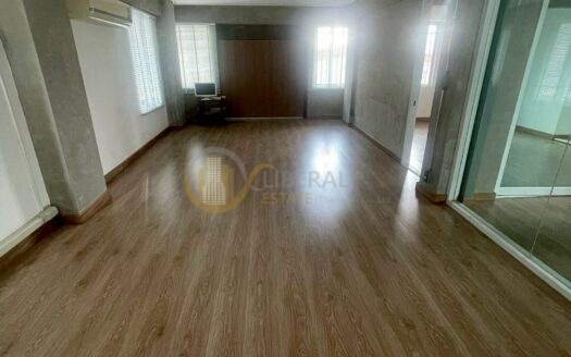 LTH13570 – Office Building/Home Office for Rent | Rama 9 Soi 43 | 900 sqm | 10 Beds 9 Baths | 150K/Month | อาคารสำนักงานให้เช่า พระราม 9 ซอย 43