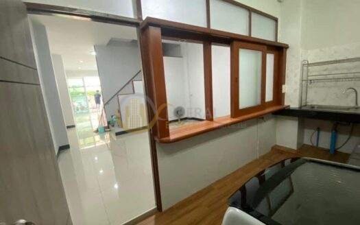 LTH13648 – Townhouse for Rent ทาวน์เฮ้าส์ให้เช่า at Pracharat Bamphen 9 (Huai Khwang) Size — sqm. 3 beds 4 baths Near MRT Huai Khwang ONLY 40K/Month