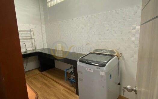 LTH13648 – Townhouse for Rent ทาวน์เฮ้าส์ให้เช่า at Pracharat Bamphen 9 (Huai Khwang) Size — sqm. 3 beds 4 baths Near MRT Huai Khwang ONLY 40K/Month