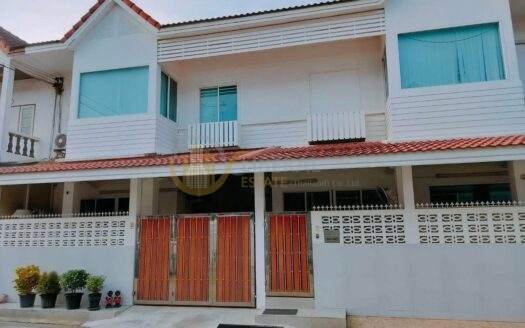 LTH13640 – House for Rent/Sale | Perfect Village, Master Peach, Rama 9 | 300 sqm | 4 Beds 6 Baths | Rent 200K/Month | Sale 33.9 MB | บ้านให้เช่า/ขาย เพอร์เฟค วิลเลจ มาสเตอร์พีช พระราม 9