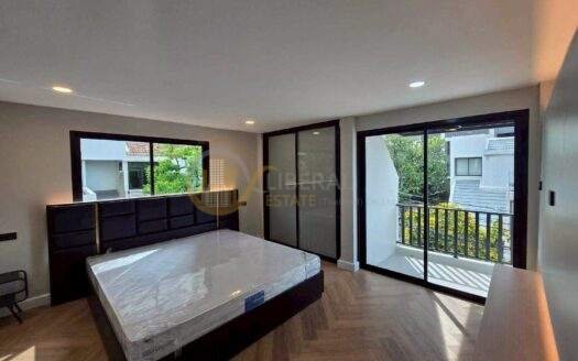 LTHC13677 – Townhome for Rent | in Sukhumvit 49 / Thonglor | 220 sqm | 4 Beds 3 Baths | Near BTS Thonglor | 85K/Month | ทาวน์โฮม สุขุมวิท 49 ทองหล่อ