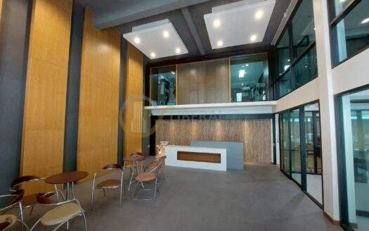 LTH13713 – Home Office for Rent | Charoen Rat 7 | 700 sqm | 5 Rooms 5 Baths | Near BTS Surasak | 75K/Month | โฮมออฟฟิศให้เช่า เจริญราษฎร์ 7